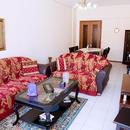 Comfortable House With Warm Hospitality Katerini Bagian luar foto