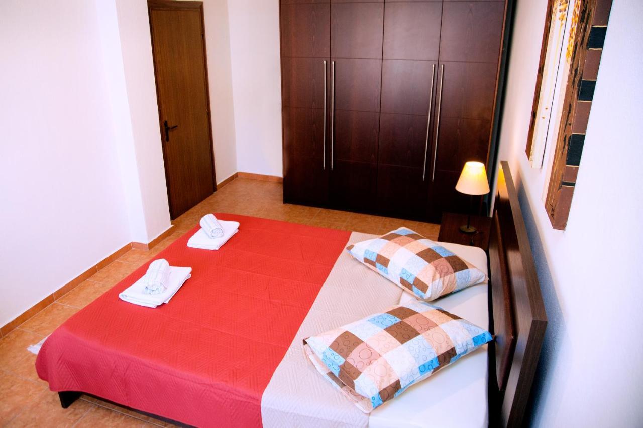 Comfortable House With Warm Hospitality Katerini Bagian luar foto